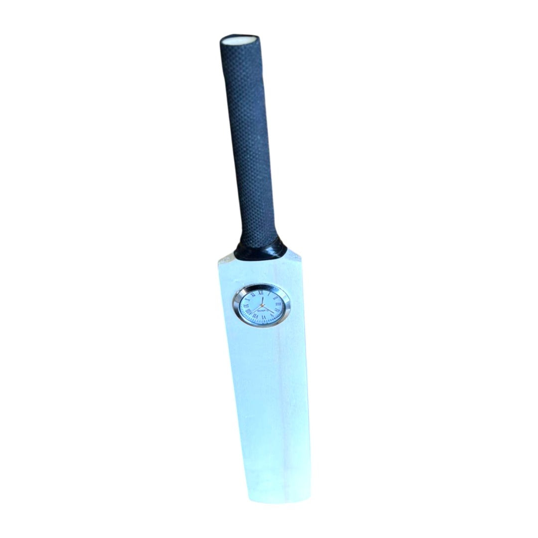 CRICKET-GIFTS Mini Bat Clock Ideal for Personalisation