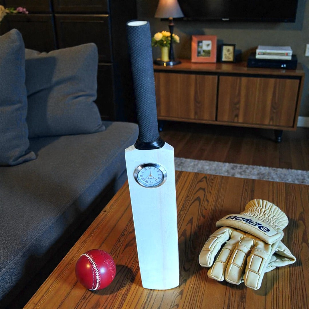 CRICKET-GIFTS Mini Bat Clock Ideal for Personalisation