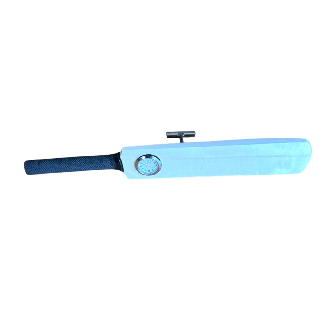 CRICKET-GIFTS Mini Bat Clock Ideal for Personalisation